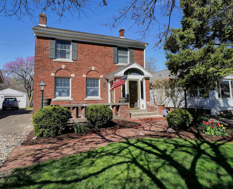 1813 DIAL CT, SPRINGFIELD, IL 62704, photo 1 of 24