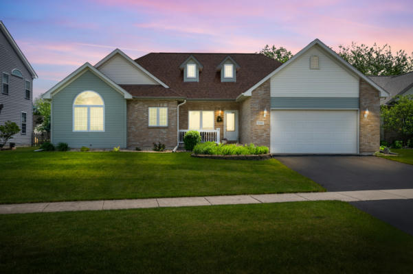 1818 LUTHER LOWELL LN, SYCAMORE, IL 60178 - Image 1