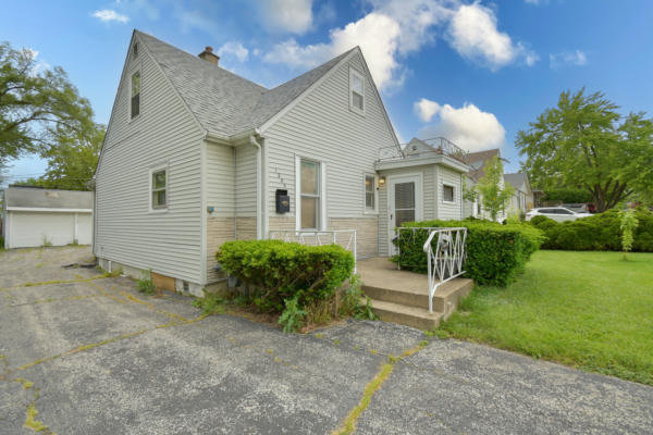 1504 N EAST END AVE, ROUND LAKE BEACH, IL 60073 - Image 1