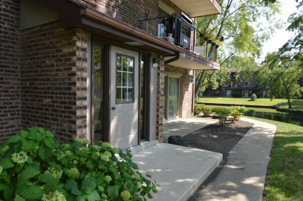 2457 SPRING ST APT 3605, WOODRIDGE, IL 60517 - Image 1