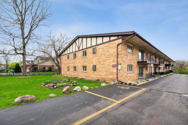 8996 ARCHER AVE APT 2C, WILLOW SPRINGS, IL 60480 - Image 1