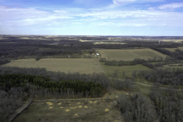 1260 OLD WAGON RD, OREGON, IL 61061, photo 3 of 62