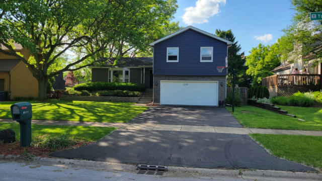 1225 YORKSHIRE DR, NAPERVILLE, IL 60563, photo 3 of 19