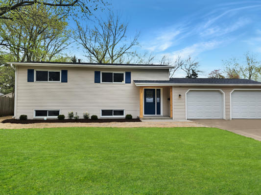 32 SCARSDALE RD, MONTGOMERY, IL 60538 - Image 1