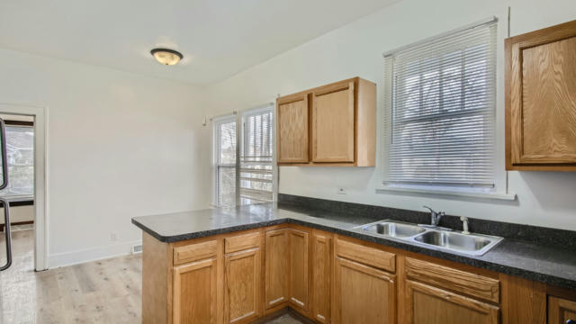 333 W 16TH ST, CHICAGO HEIGHTS, IL 60411, photo 4 of 17