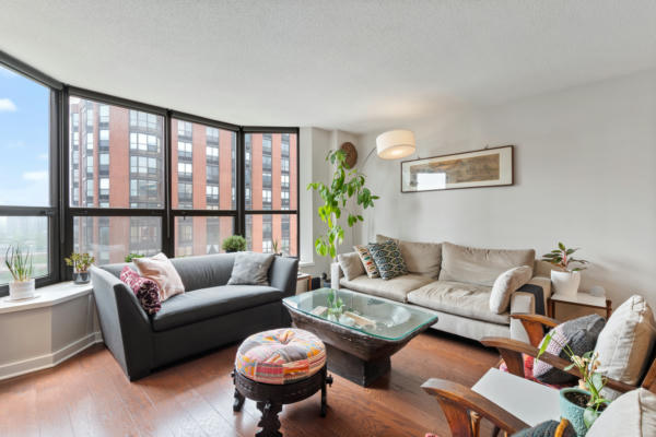899 S PLYMOUTH CT APT 1505, CHICAGO, IL 60605, photo 4 of 24