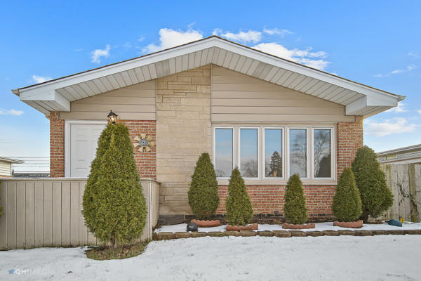 126 STRIEFF AVE, CHICAGO HEIGHTS, IL 60411 - Image 1