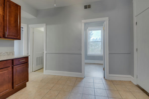 1458 N CAMPBELL AVE, CHICAGO, IL 60622, photo 4 of 42