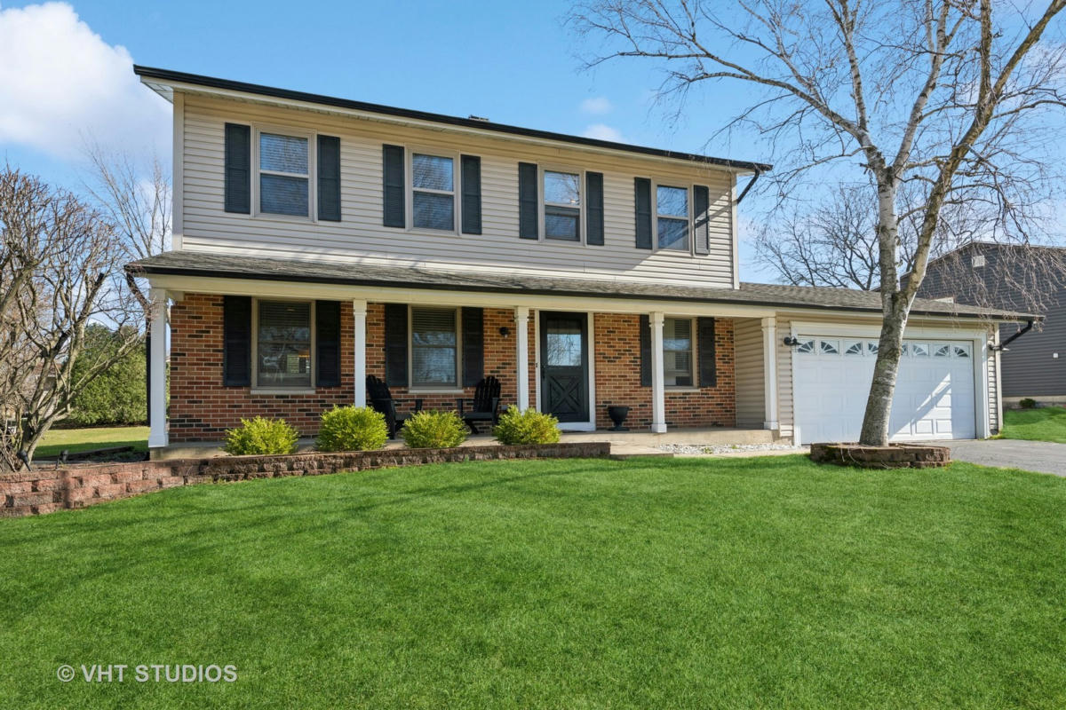 3905 WHISPERING TRAILS DR, HOFFMAN ESTATES, IL 60192, photo 1 of 26