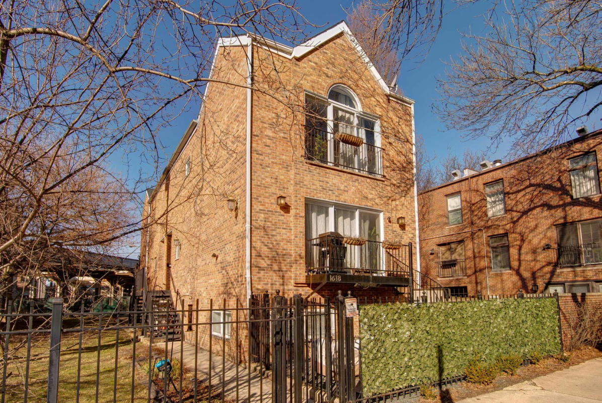 1618 N BURLING ST # B, CHICAGO, IL 60614, photo 1 of 39