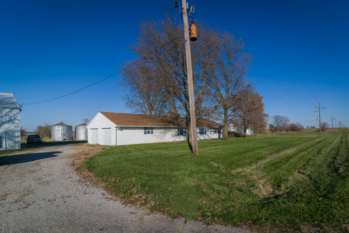 1874 STATE ROUTE 10, BEASON, IL 62512, photo 1 of 23