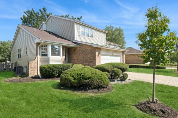 507 DUNSTEN CIR, NORTHBROOK, IL 60062 - Image 1