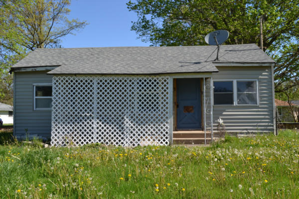 5610 EMERSON RD, STERLING, IL 61081 - Image 1