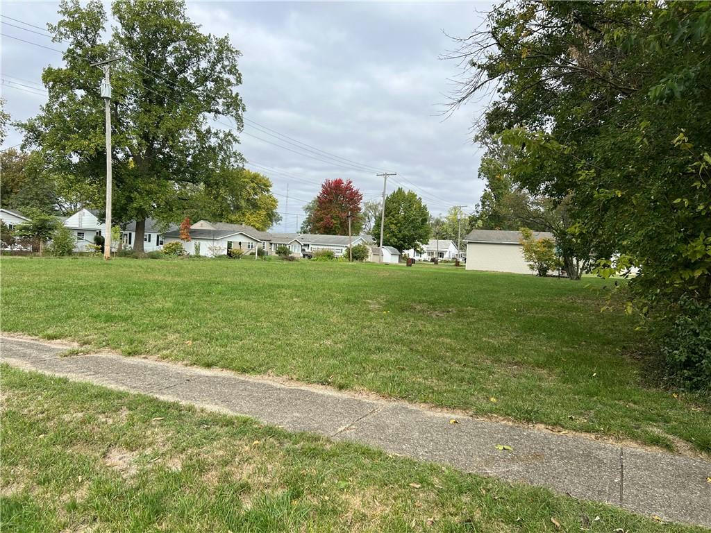 711 W NORTH 4TH ST, SHELBYVILLE, IL 62565, photo 1 of 2