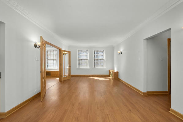 6101 N SHERIDAN RD APT 8D, CHICAGO, IL 60660, photo 3 of 30