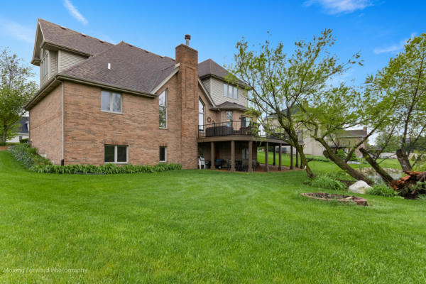 18156 CLEAR CREEK XING, ORLAND PARK, IL 60467, photo 4 of 29