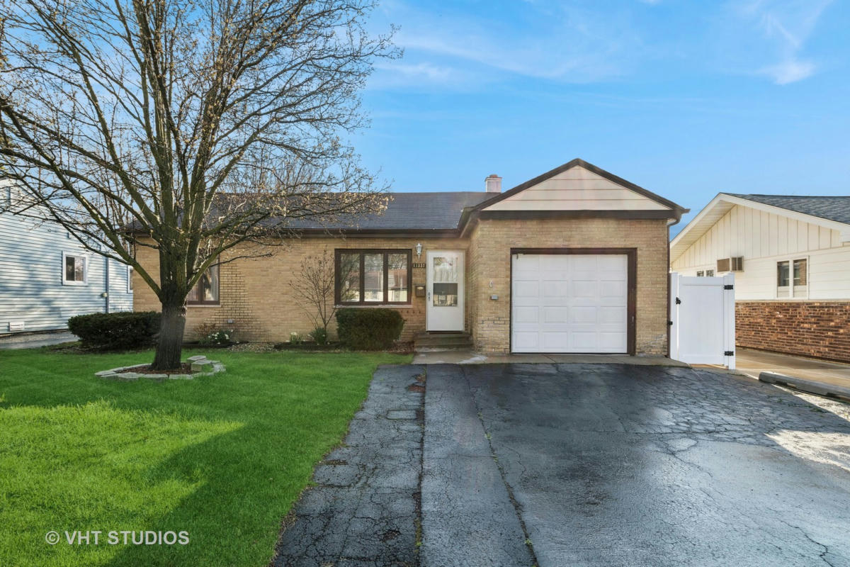 11227 S NORMANDY AVE, WORTH, IL 60482, photo 1 of 17