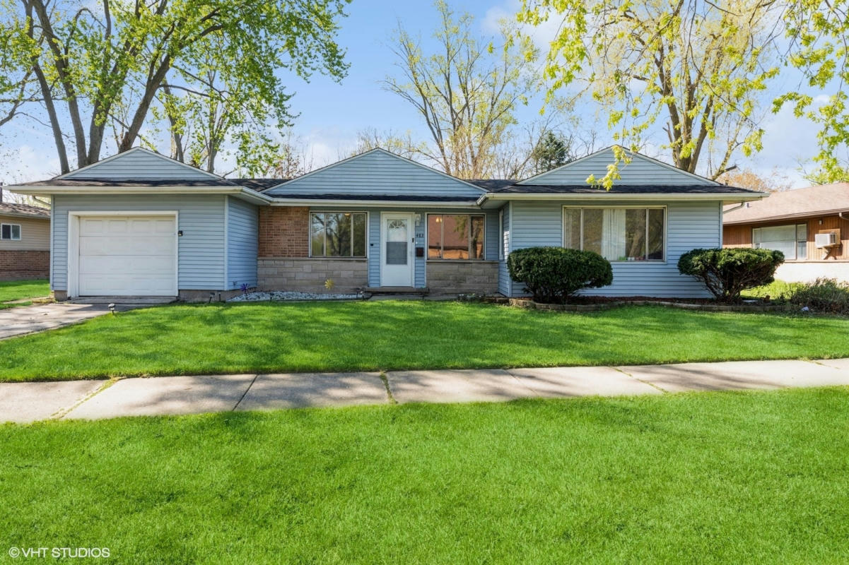 483 LAKEWOOD BLVD, PARK FOREST, IL 60466, photo 1 of 12