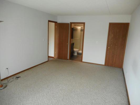 7707 W IRVING PARK RD APT 104, CHICAGO, IL 60634, photo 3 of 19