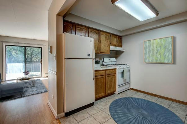 244 E BAILEY RD APT G, NAPERVILLE, IL 60565, photo 4 of 16