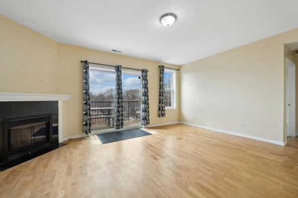 5862 N LINCOLN AVE APT 3B, CHICAGO, IL 60659, photo 4 of 13