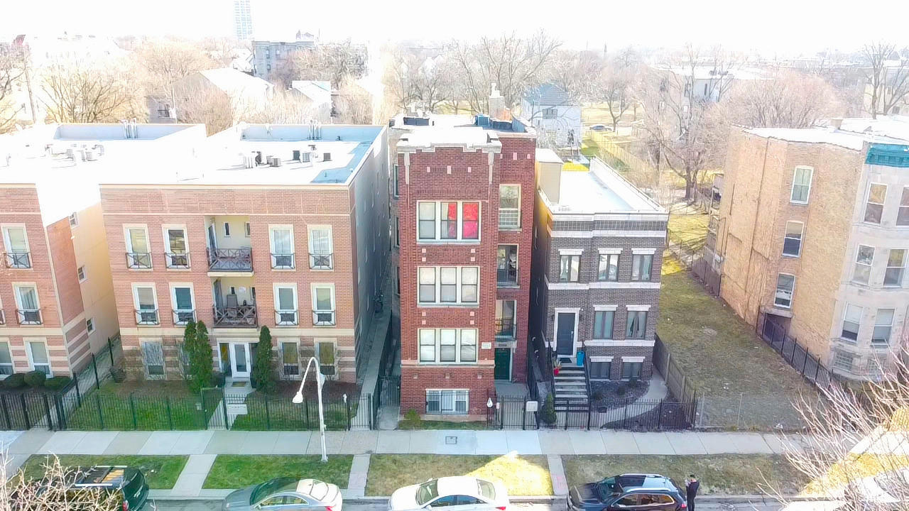 6541 S WOODLAWN AVE, CHICAGO, IL 60637, photo 1 of 6