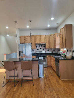 619 W ROOT ST, CHICAGO, IL 60609, photo 4 of 28