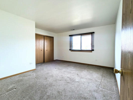 15701 PEGGY LN APT 3, OAK FOREST, IL 60452, photo 5 of 10