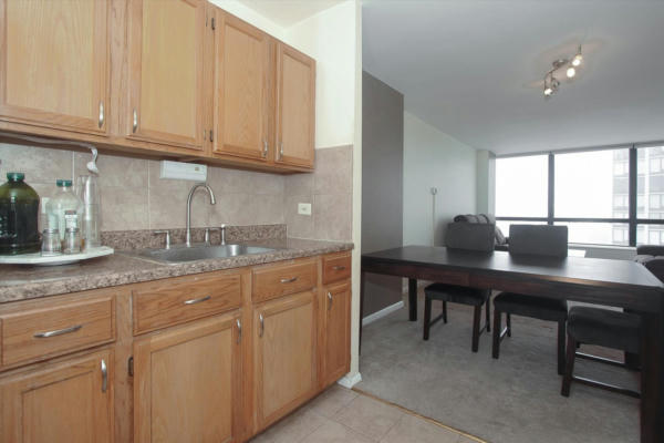 5415 N SHERIDAN RD APT 2608, CHICAGO, IL 60640, photo 3 of 28
