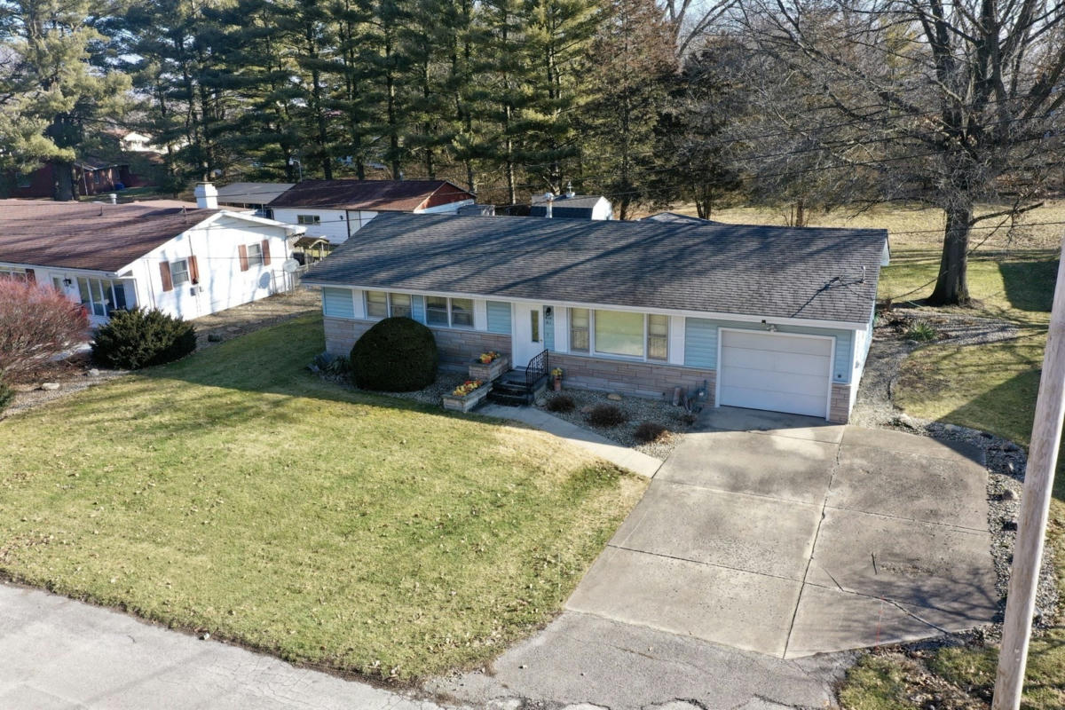 411 S WILLIAMS ST, FORREST, IL 61741, photo 1 of 35