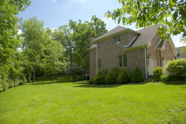 221 PARKWAY AVE, LAKE ZURICH, IL 60047, photo 3 of 74