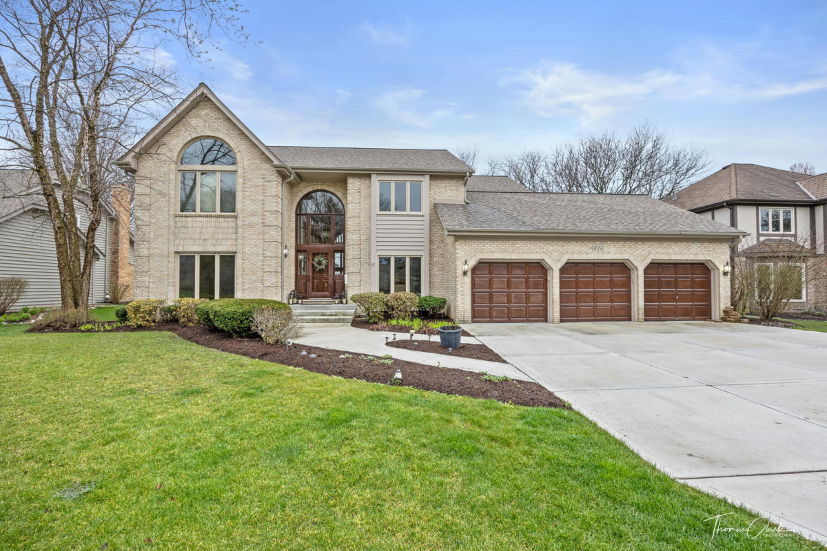 824 BURGESS HILL RD, NAPERVILLE, IL 60565, photo 1 of 49