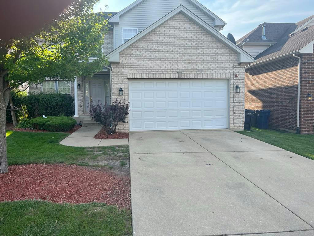 105 STEPHENS ST, MATTESON, IL 60443, photo 1 of 9