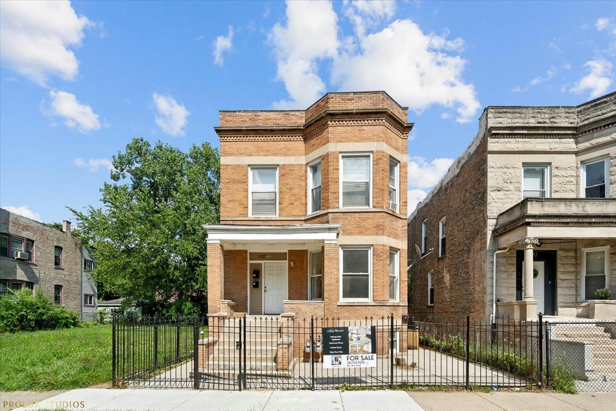 5727 S SANGAMON ST, CHICAGO, IL 60621, photo 1 of 17