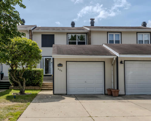 226 PINEWOOD LN, BLOOMINGDALE, IL 60108 - Image 1