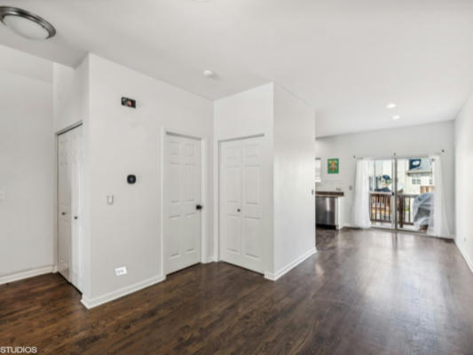 2630 W BELMONT AVE, CHICAGO, IL 60618, photo 4 of 18