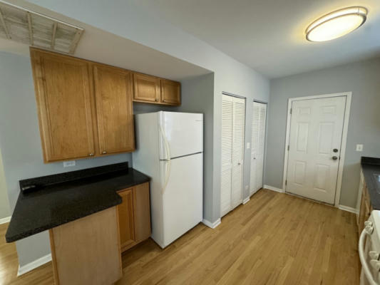2314 W ROSEMONT AVE APT 2, CHICAGO, IL 60659, photo 5 of 16