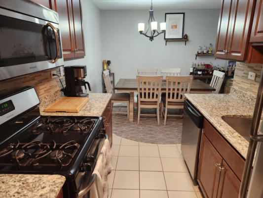 505 REDONDO DR APT 503, DOWNERS GROVE, IL 60516, photo 5 of 17