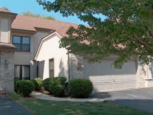 30 ASCOT CIR # 30, SCHAUMBURG, IL 60194, photo 1 of 6