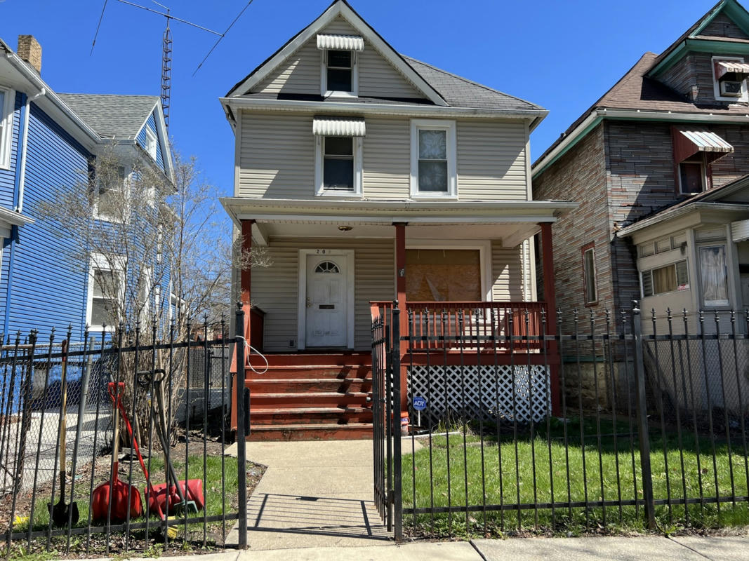 203 N LOREL AVE, CHICAGO, IL 60644, photo 1 of 25