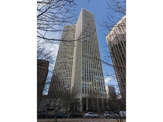 2626 N LAKEVIEW AVE APT 2411, CHICAGO, IL 60614, photo 1