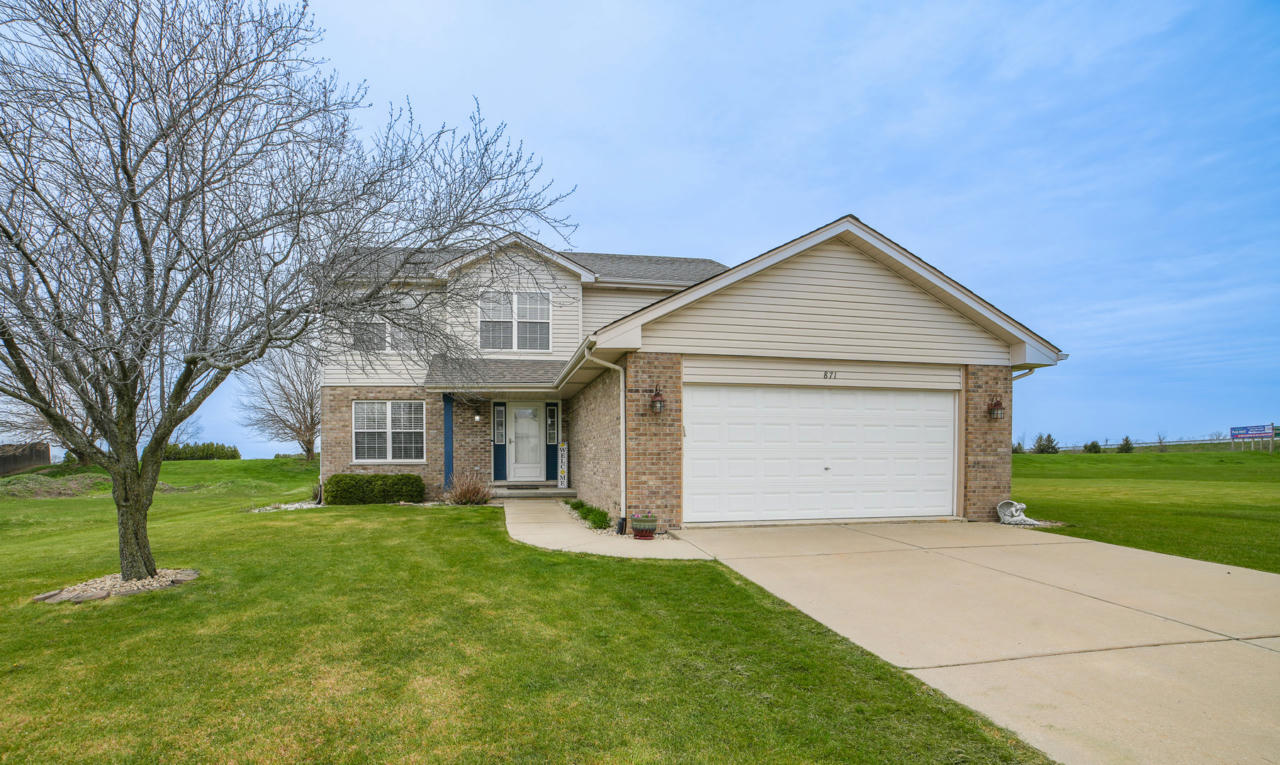 871 WILLOW RD, MANTENO, IL 60950, photo 1 of 35