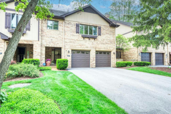 21 COUNTRY CLUB DR, BLOOMINGDALE, IL 60108 - Image 1