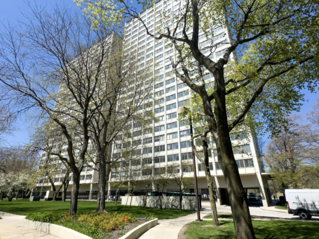 4850 S LAKE PARK AVE APT 1703, CHICAGO, IL 60615, photo 1 of 15