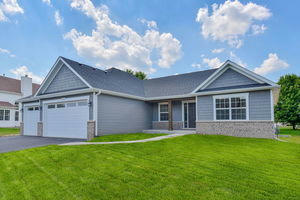 9360 LEE HILL RD, NEWARK, IL 60541, photo 4 of 20