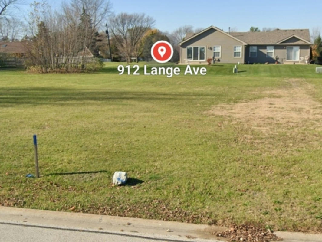 912 LANGE AVE, BEECHER, IL 60401, photo 1 of 2