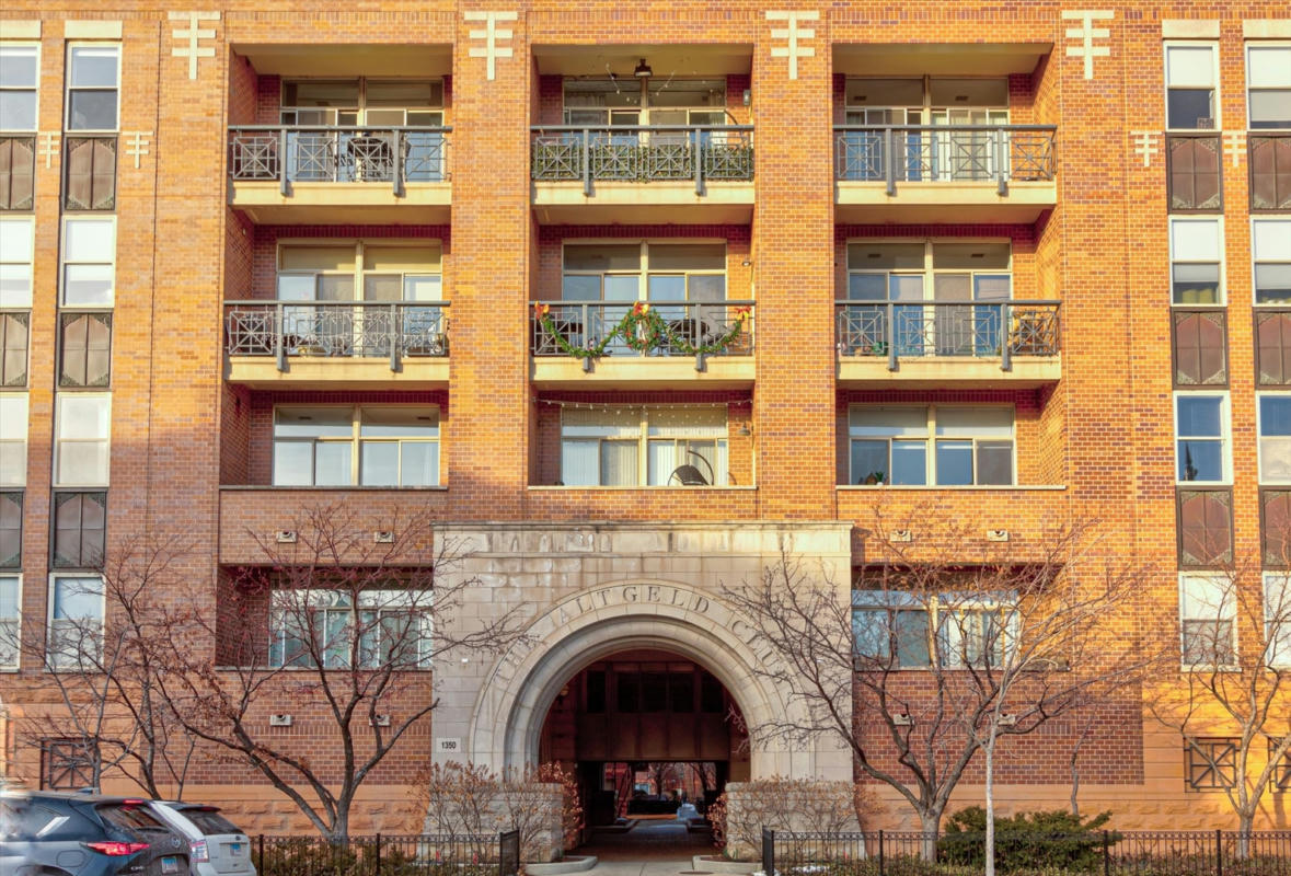 1350 W FULLERTON AVE APT 510, CHICAGO, IL 60614, photo 1 of 25