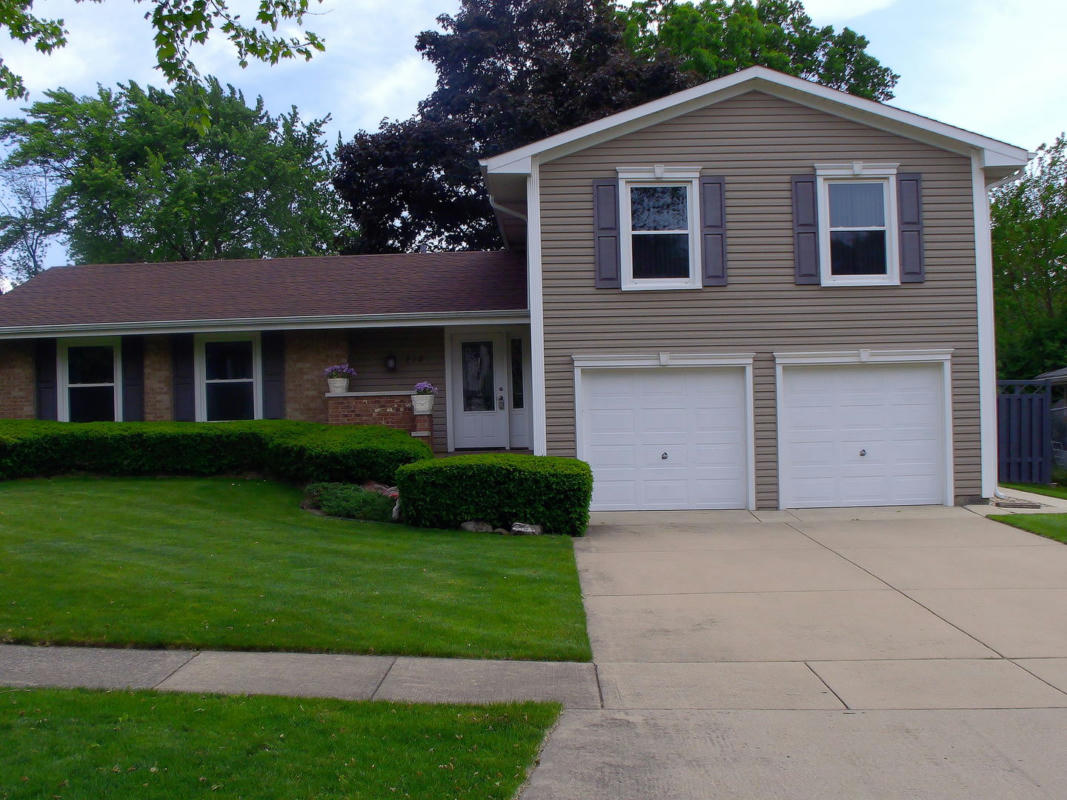 214 EDGEBROOK DR, BLOOMINGDALE, IL 60108, photo 1 of 30
