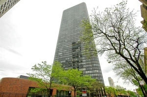 5415 N SHERIDAN RD APT 5507, CHICAGO, IL 60640, photo 1 of 24