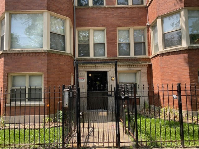 6210 S EVANS AVE # 6210-3, CHICAGO, IL 60637, photo 1 of 14
